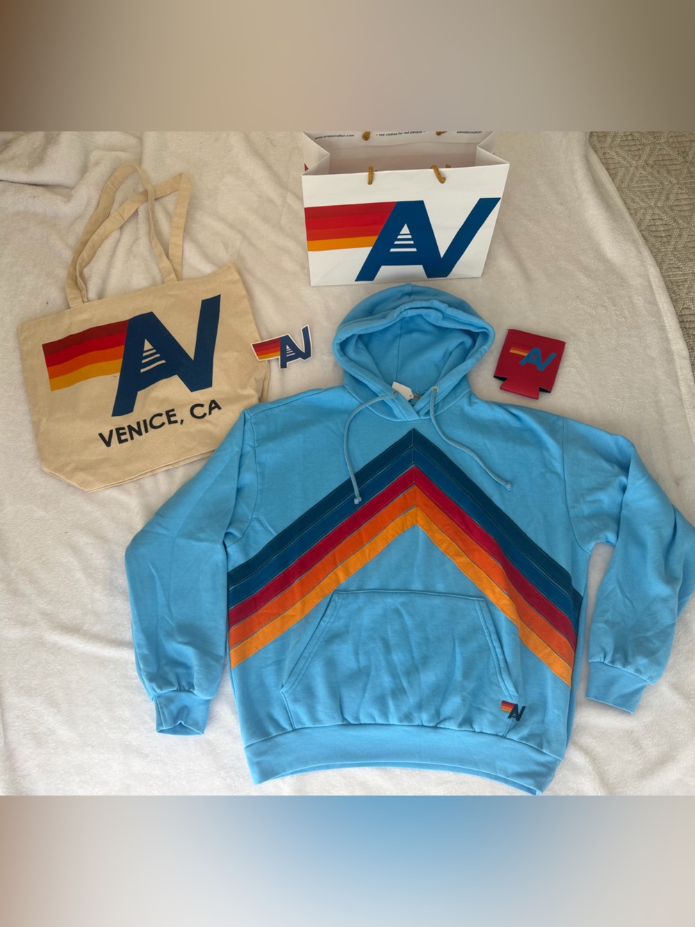 - NWT Aviator Nation Chevron Pullover Hoodie Sky Small + Tote bag